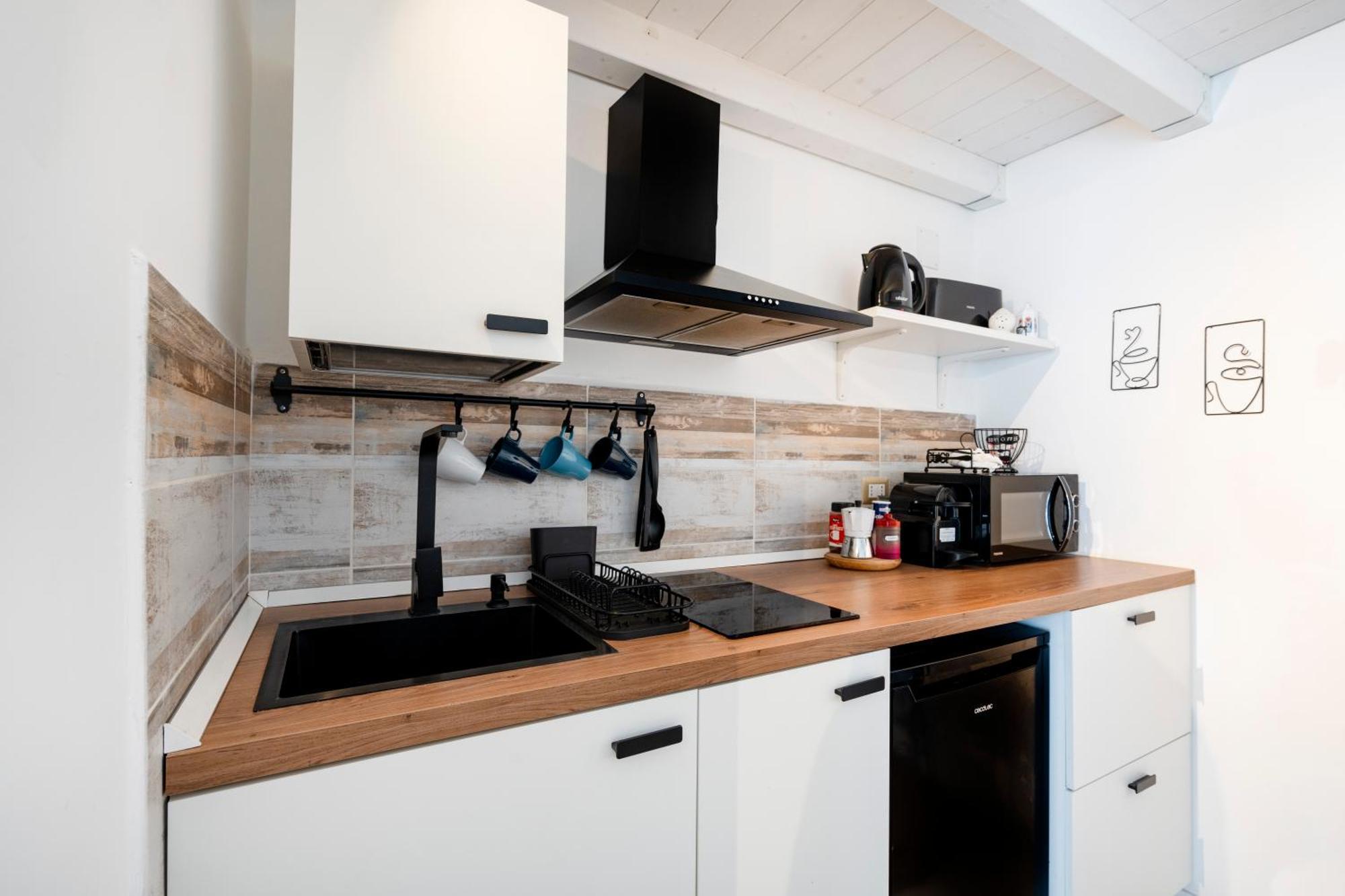 Liz Apartment Bari Luaran gambar